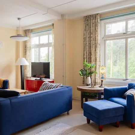 Knipnäs Gård Hotell *